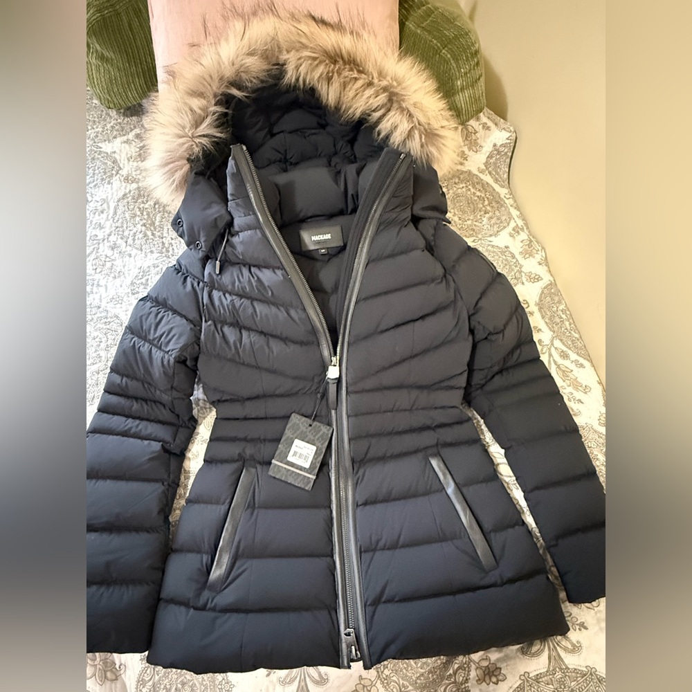 🆕 Mackage Patsy (Small)